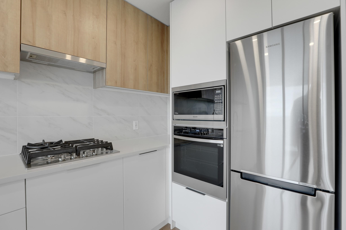 Dining Area Photo of 2505 13387 Old Yale Road, Surrey, BC