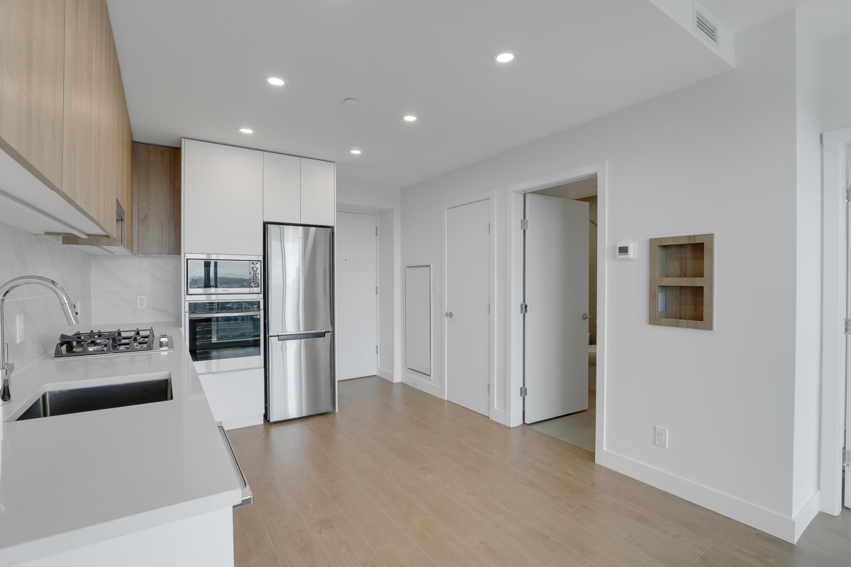 Primary Bedroom Photo of 2505 13387 Old Yale Road, Surrey, BC