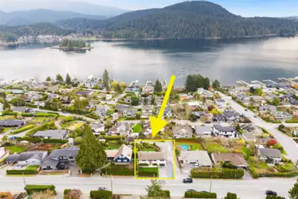 542 N Dollarton Highway, North Vancouver, BC, North Vancouver — Single Family Residence for sale
