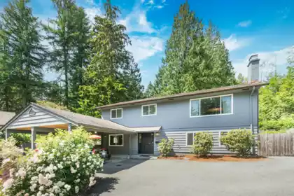 645 Mccartney Close, North Vancouver, BC, North vancouver — Single Family Residence for sale