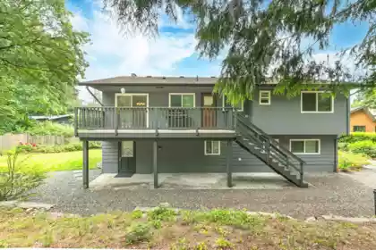 645 Mccartney Close, North Vancouver, BC, North vancouver — Single Family Residence for sale