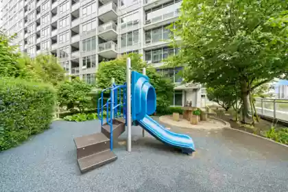 Office / Den Photo of 813 6188 No. 3 Road, Richmond, BC