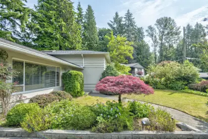 528 Evergreen Place, North Vancouver, BC, North Vancouver — Single Family Residence for sale