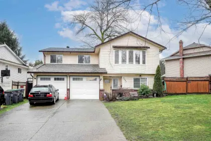 8681 146a Street, Surrey, BC, Surrey — Single Family Residence for sale