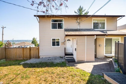 1028 Delestre Avenue, Coquitlam, BC, Coquitlam — Half Duplex for sale