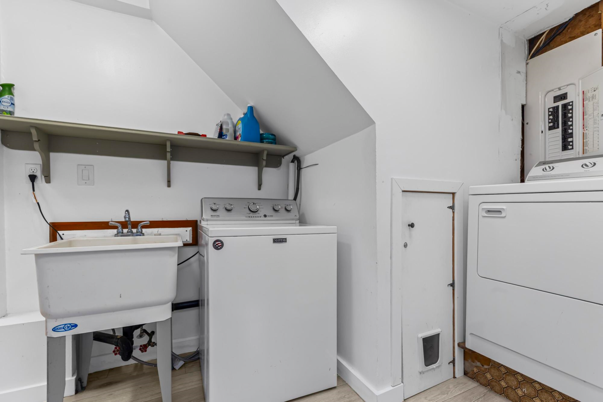 Hot Tub / Spa Photo of 8258 Viola Place, Mission, BC