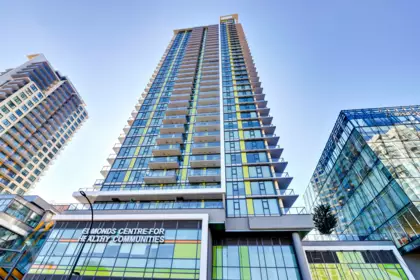 2111 7358 Edmonds Street, Burnaby, BC, Burnaby — Apartment/Condo for sale