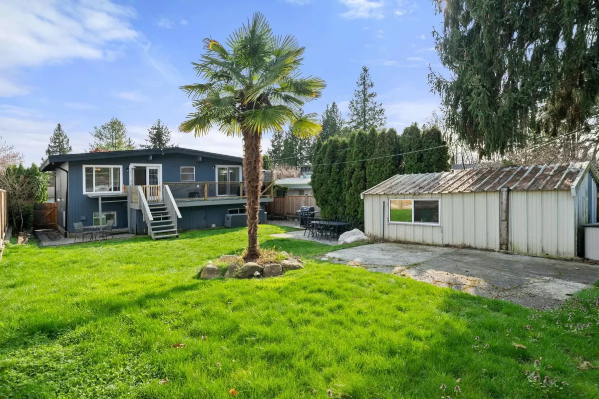 Loft / Bonus Room Photo of 530 W 14th Street, North Vancouver, BC