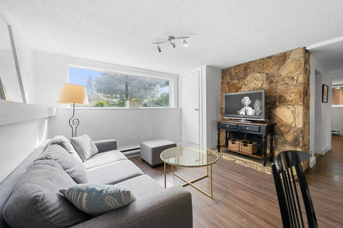 Outdoor Patio Photo of 530 W 14th Street, North Vancouver, BC