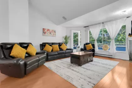11 13670 84 Avenue, Surrey, BC, Surrey — Townhouse for sale