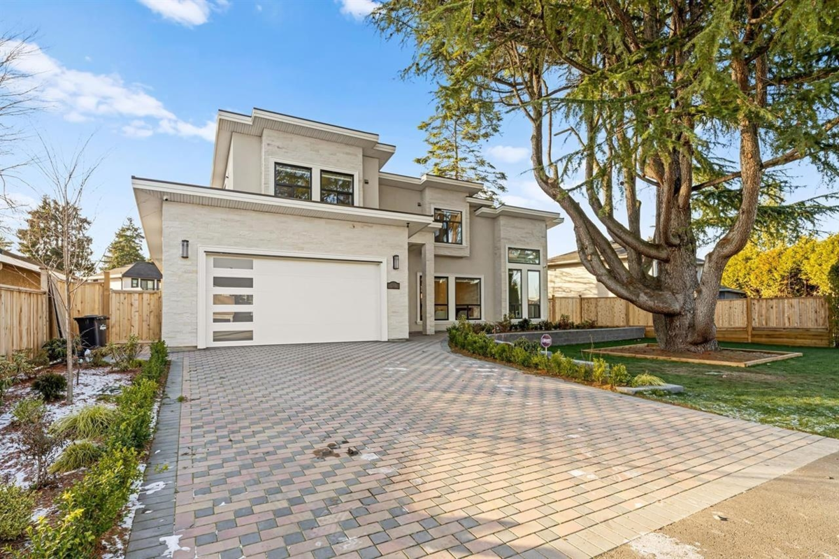 Exterior Front Photo of 10391 Seacote Road, Richmond, BC