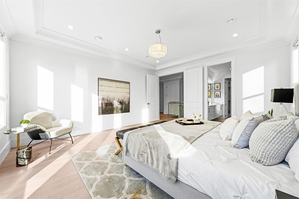 Kitchen Island Photo of 10391 Seacote Road, Richmond, BC