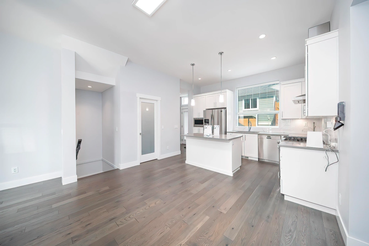 Loft / Bonus Room Photo of 16511 21 Avenue, Surrey, BC