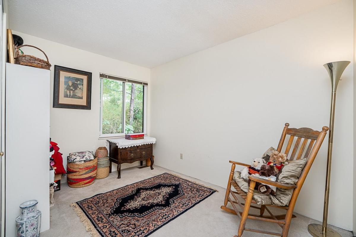 Mudroom Photo of 8531 Timber Court, Burnaby, BC