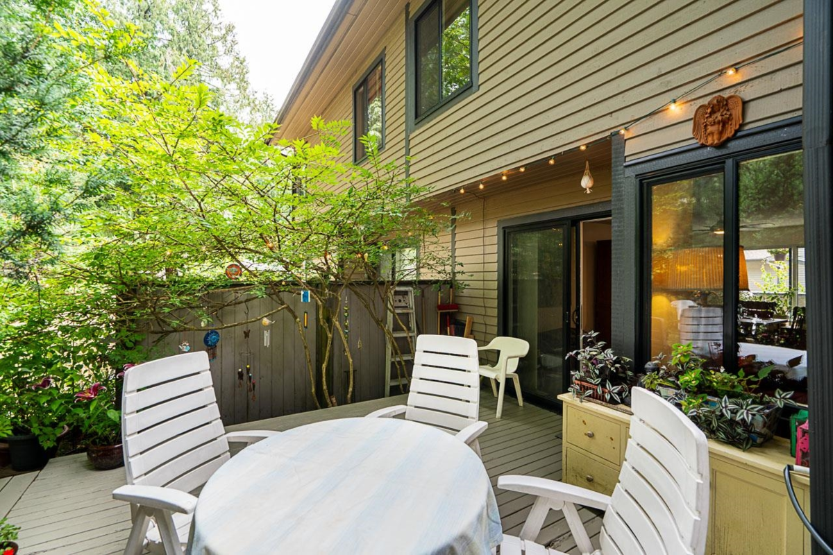 Swimming Pool Photo of 8531 Timber Court, Burnaby, BC