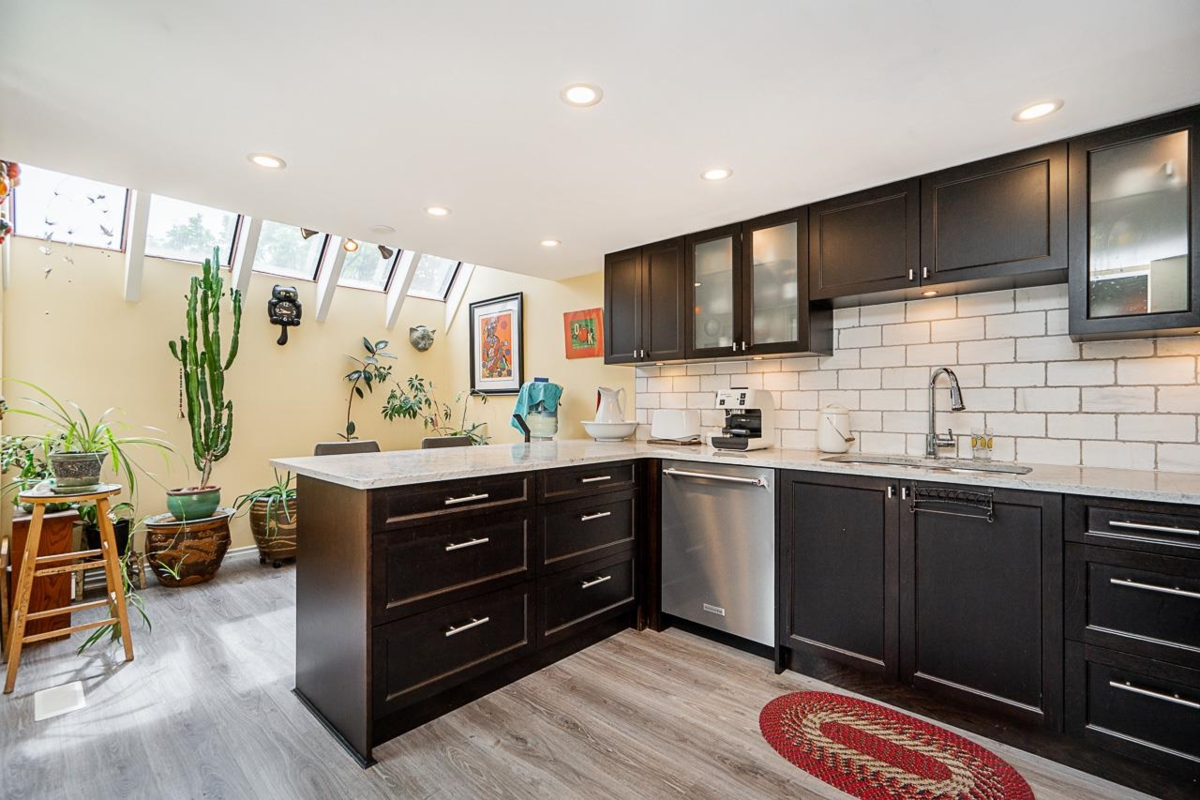 Walk-In Closet Photo of 8531 Timber Court, Burnaby, BC