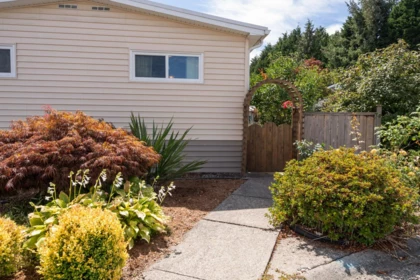 15824 Norfolk Road, Surrey, BC, Surrey — Manufactured On Land for sale