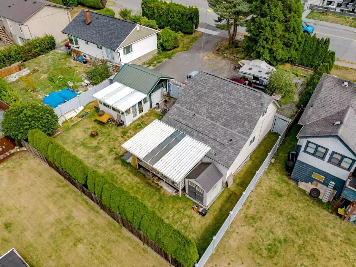 Kitchen Island Photo of 8769 112th Street, Delta, BC