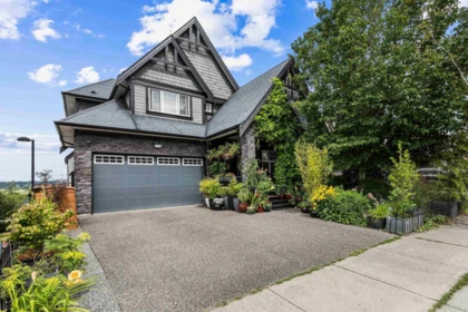 7095 178 Street, Surrey, BC, Surrey — Single Family Residence for sale