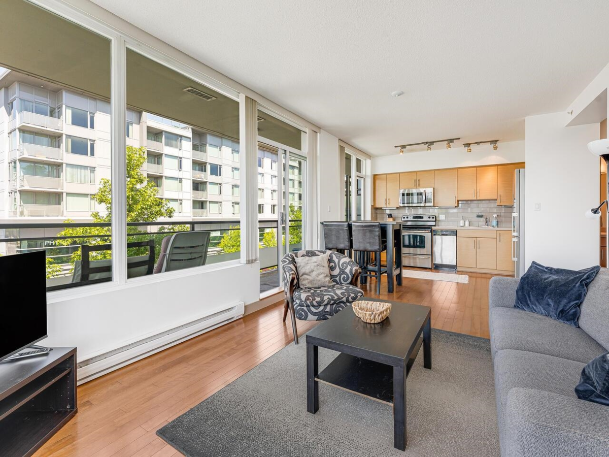 Primary Bathroom Photo of 510 9009 Cornerstone Mews, Burnaby, BC