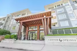 517 2665 Mountain Highway, North Vancouver, BC