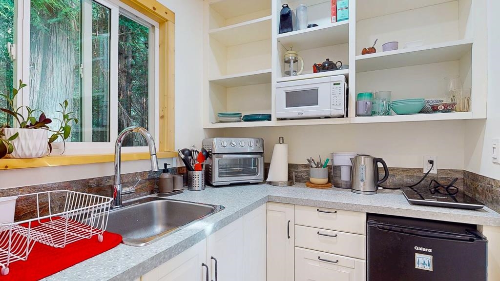 Garage Interior Photo of 24 1131 Emery Road, Roberts Creek, BC