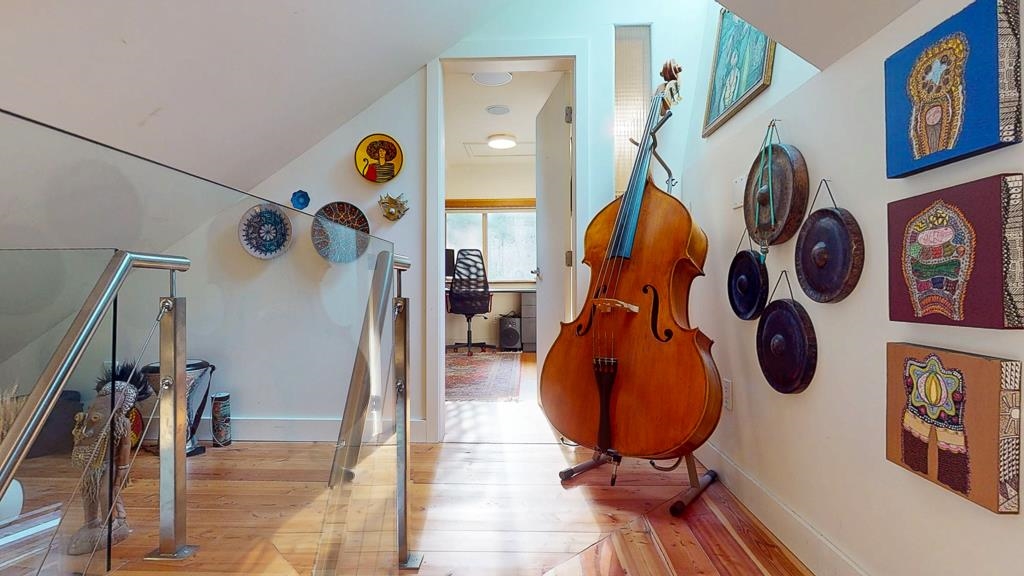 Guest Bathroom Photo of 24 1131 Emery Road, Roberts Creek, BC