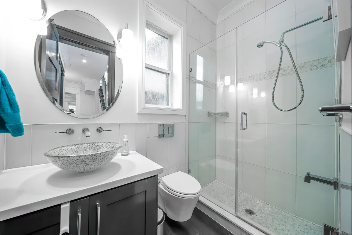 Primary Bathroom Photo of 7418 Stanley Street, Burnaby, BC