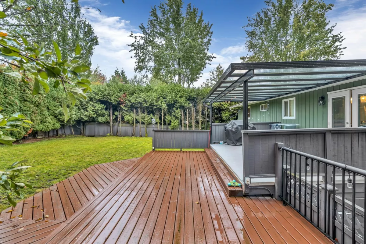 Backyard Photo of 6346 183 Street, Surrey, BC