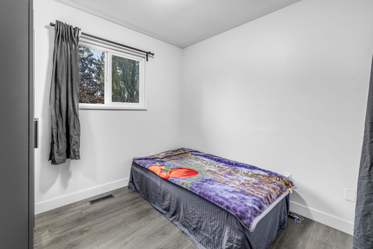 Bedroom 2 Photo of 6346 183 Street, Surrey, BC