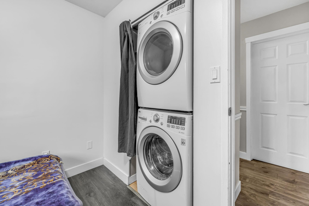 Bedroom 3 Photo of 6346 183 Street, Surrey, BC