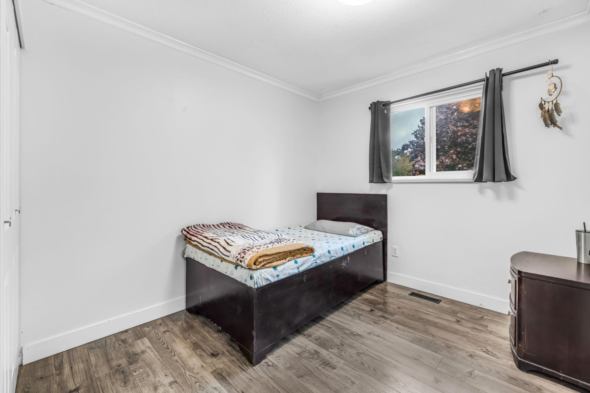 Bedroom 4 Photo of 6346 183 Street, Surrey, BC