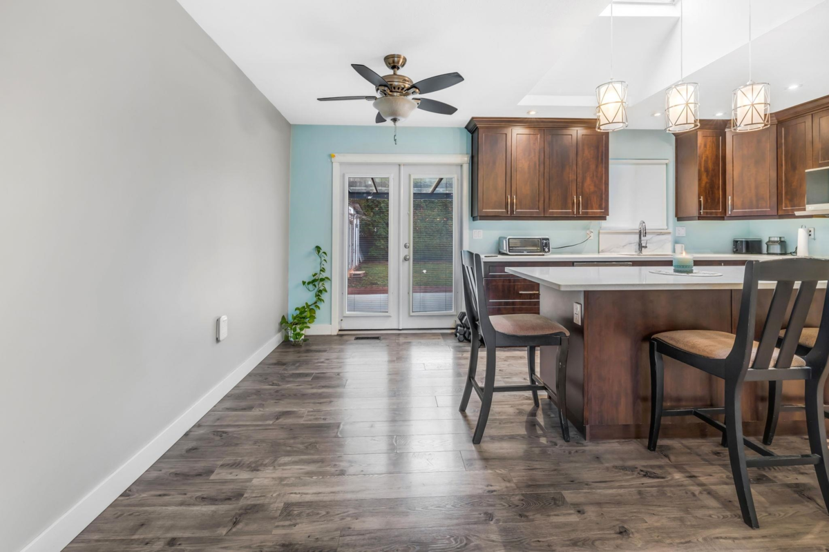 Breakfast Nook Photo of 6346 183 Street, Surrey, BC