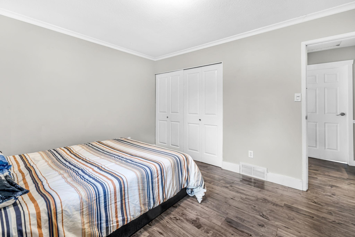 Powder Room Photo of 6346 183 Street, Surrey, BC