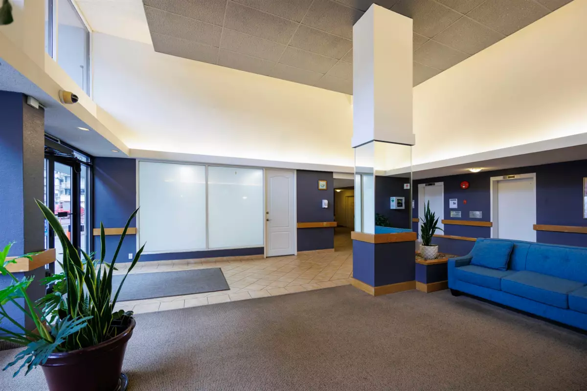 Exterior Rear Photo of 1001 2012 Fullerton Avenue, North Vancouver, BC