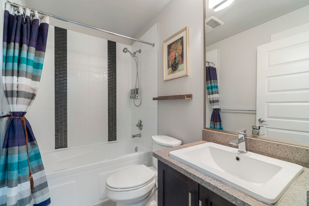 Walk-In Closet Photo of 104 19525 73 Avenue, Surrey, BC