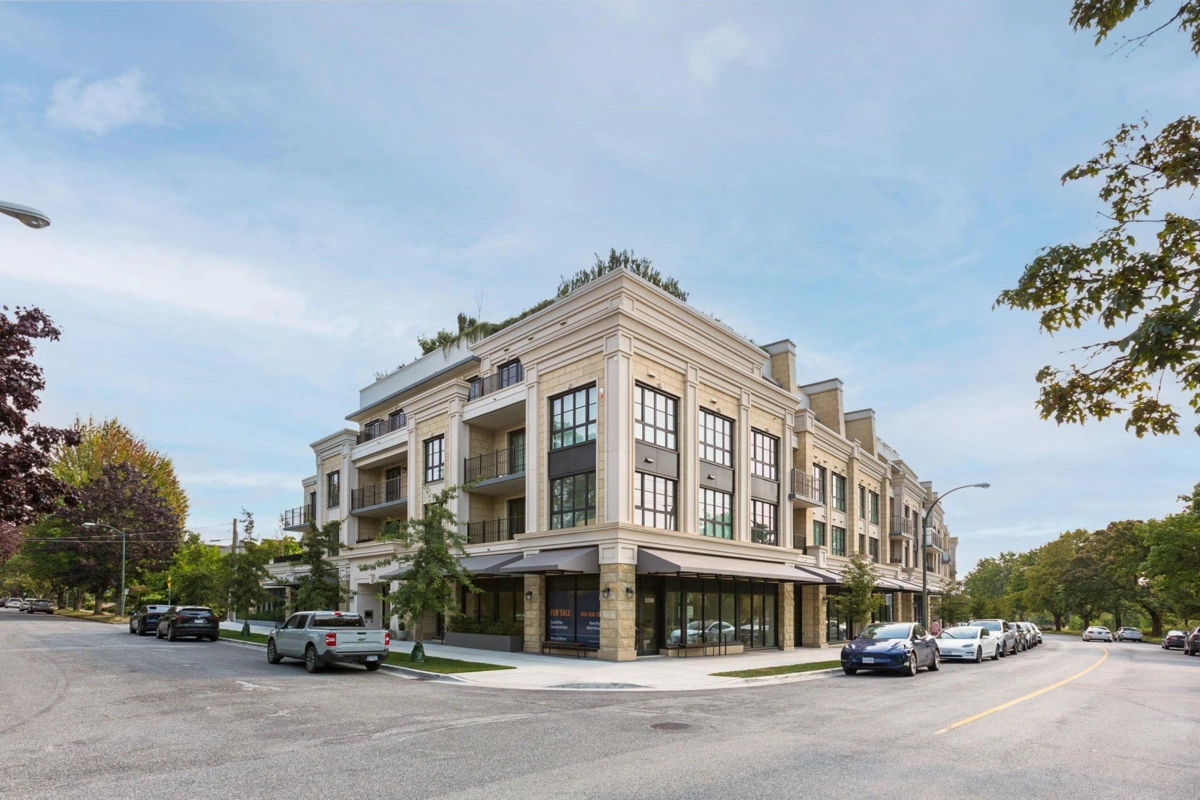 Backyard Photo of 303 2096 W 47th Avenue, Vancouver, BC