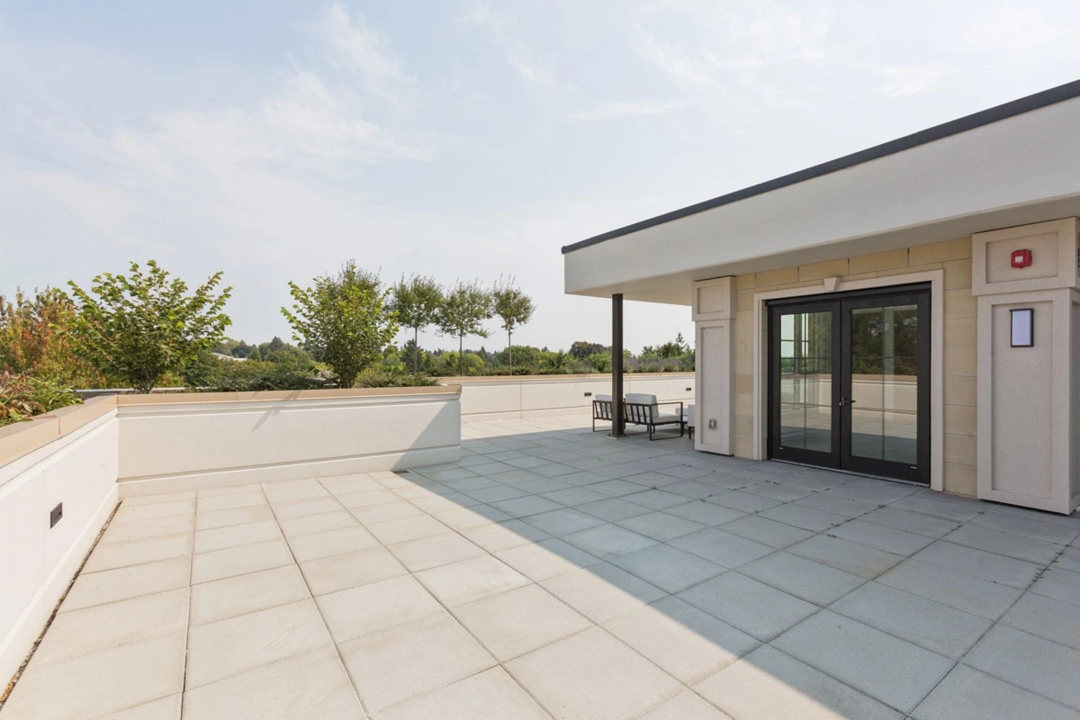 Hallway Photo of 303 2096 W 47th Avenue, Vancouver, BC