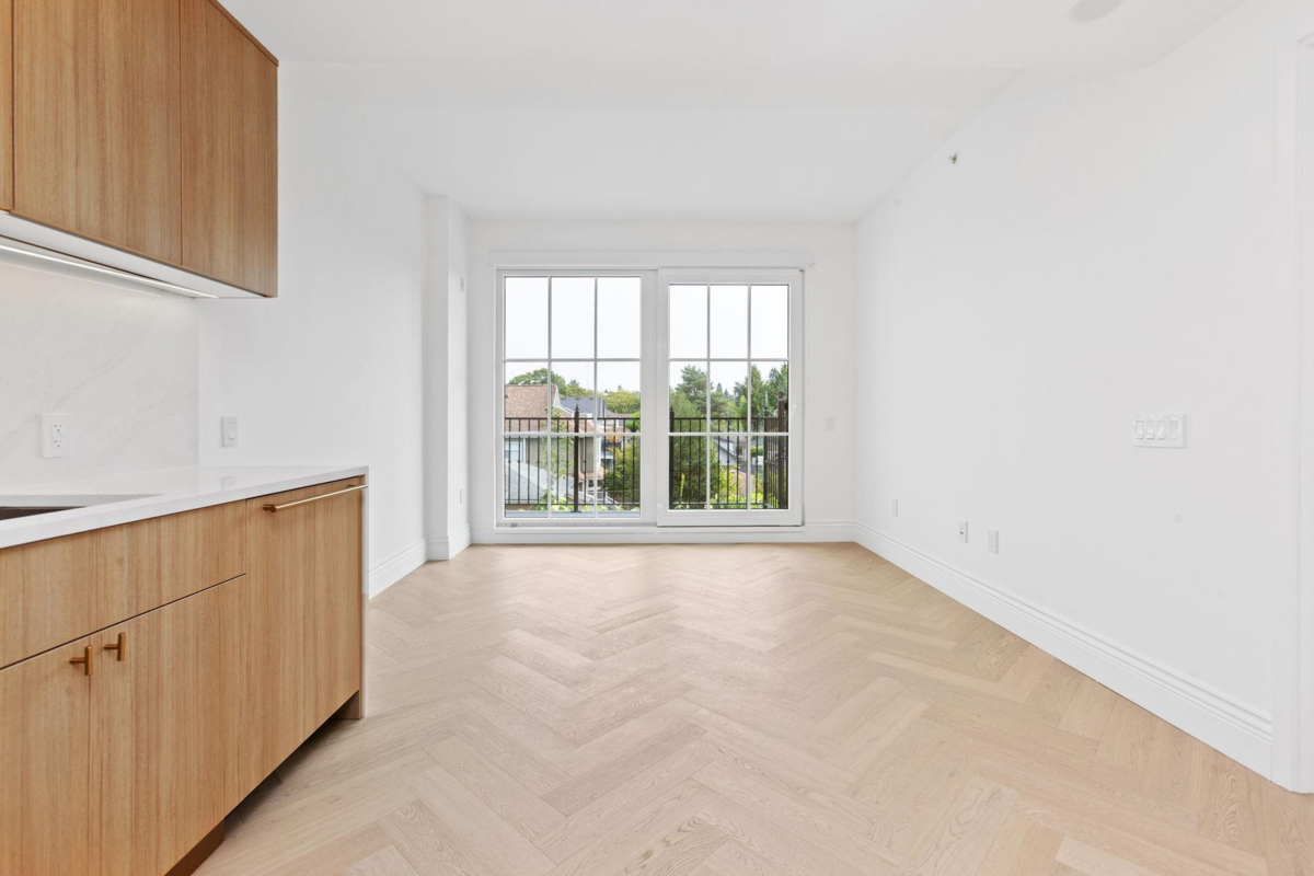 Kitchen Island Photo of 303 2096 W 47th Avenue, Vancouver, BC