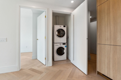 Walk-In Closet Photo of 303 2096 W 47th Avenue, Vancouver, BC