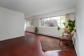 210 1050 Jervis Street, Vancouver, BC