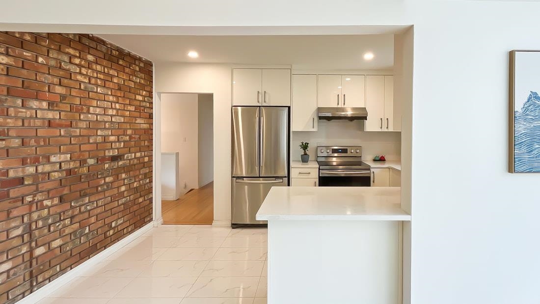 Bedroom 3 Photo of 316 W Queens Road, North Vancouver, BC