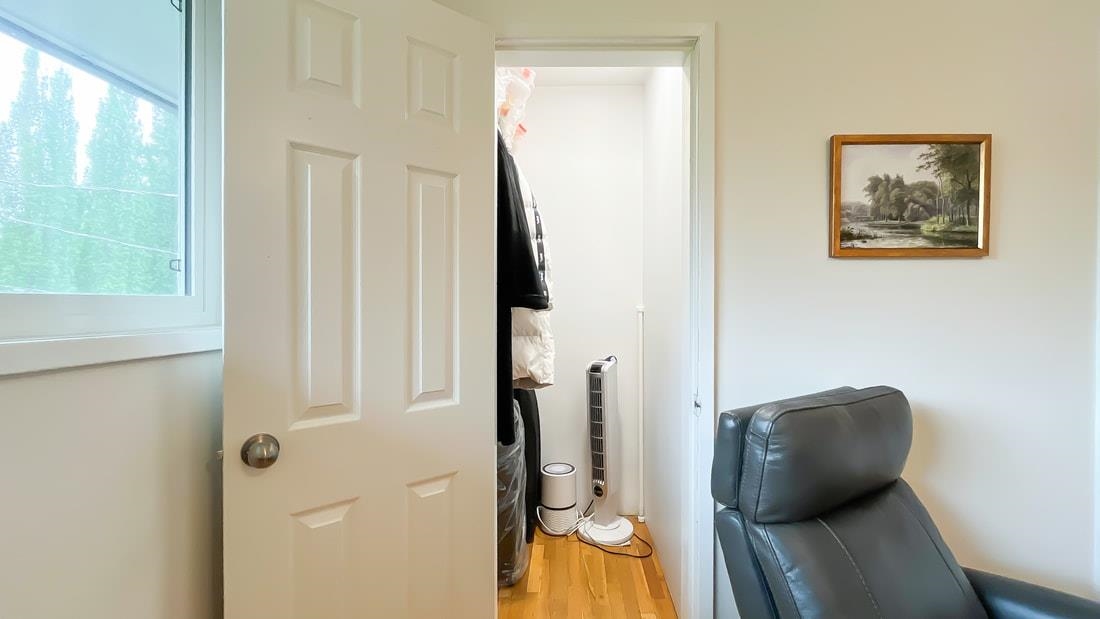 Mudroom Photo of 316 W Queens Road, North Vancouver, BC