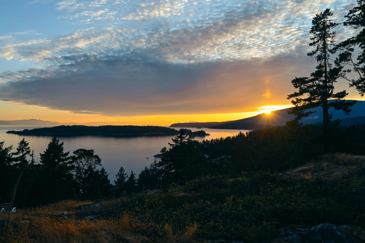 Outdoor Deck Photo of 1673 Evergreen Lane, Bowen Island, BC