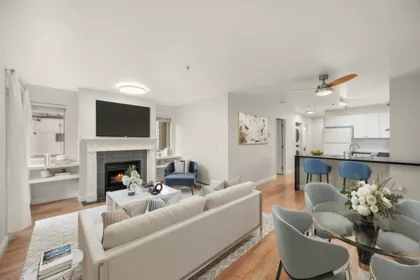 206 688 E 16th Avenue, Vancouver, BC, Vancouver — Apartment/Condo for sale