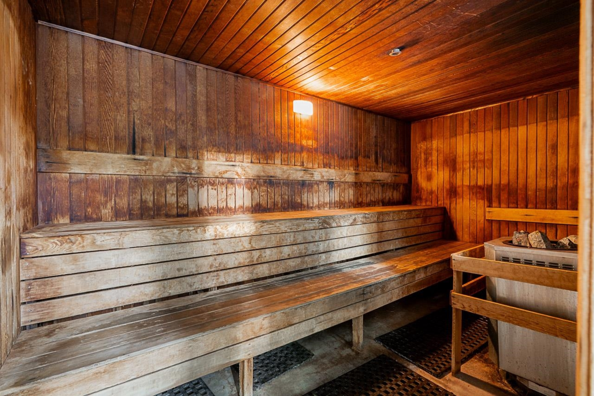 Community Amenities Photo (Clubhouse) of 402 728 Farrow Street, Coquitlam, BC