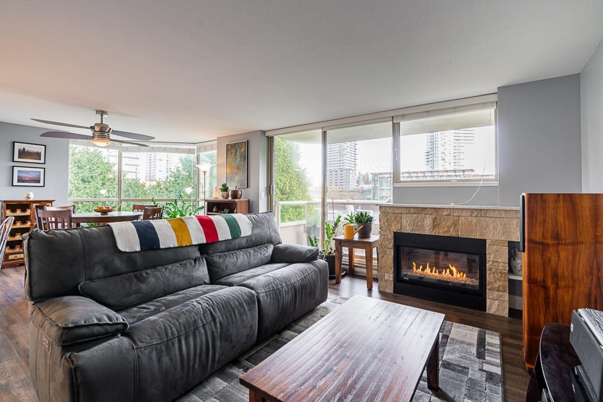 Powder Room Photo of 402 728 Farrow Street, Coquitlam, BC