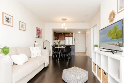 709 4078 Knight Street, Vancouver, BC, Vancouver — Apartment/Condo for sale
