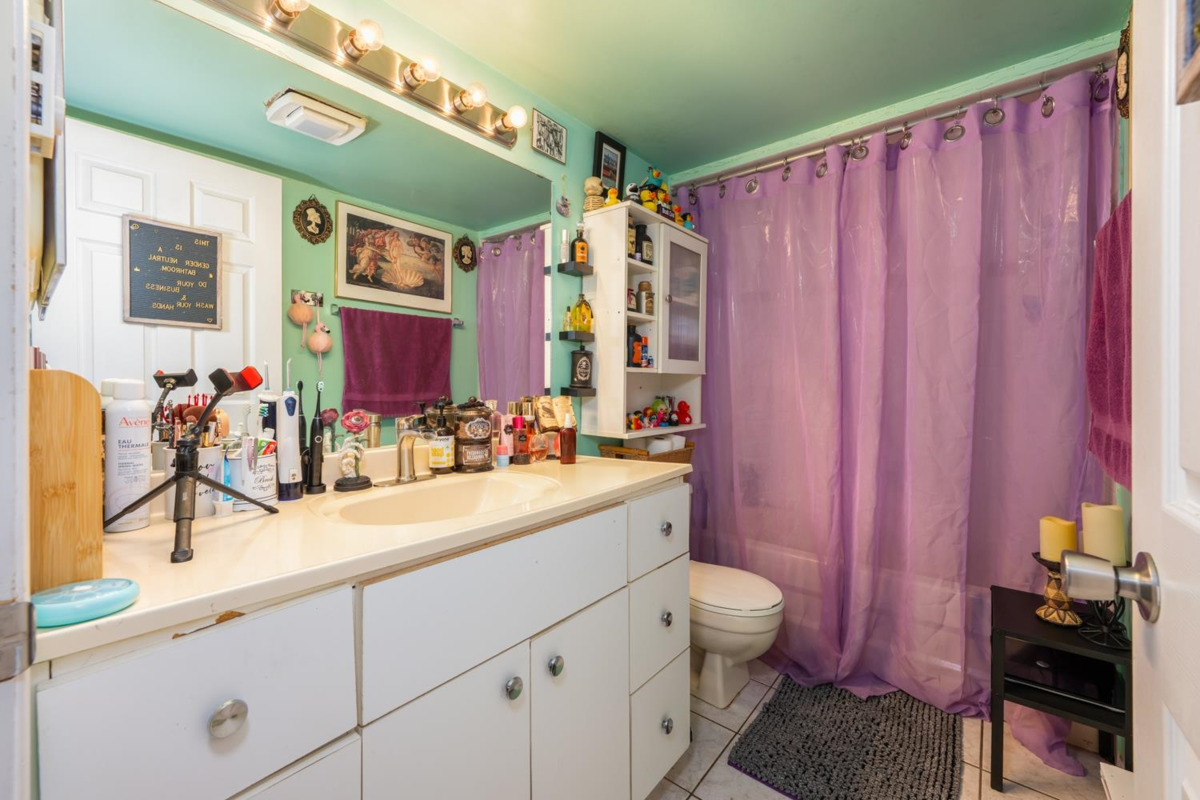 Backyard Photo of 470 W 46th Avenue, Vancouver, BC