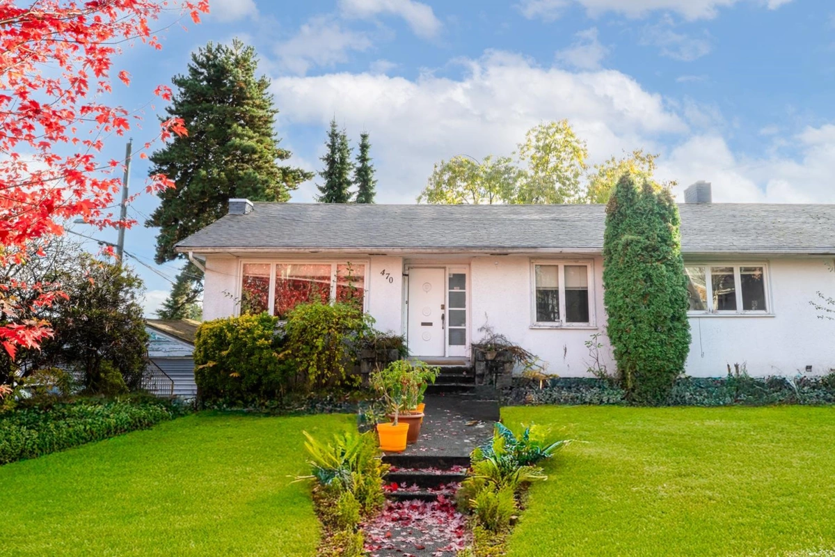 Exterior Front Photo of 470 W 46th Avenue, Vancouver, BC